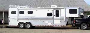 Used Horse Trailers for Sale.  Gooseneck, Aluminum, Chaparral, Living Quarters Horse Trailers.  1, 2, 3, 4 and more horse Trailer.  Find Used Horse trailers and Accessories for Sale Here.