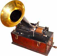 Vintage and Classic Radios, Record Players, phonograph, gramophone, Hi Fidelity, Vintage Stereos and more for sale.  Antique, Vintage and Classic Audio Information and History